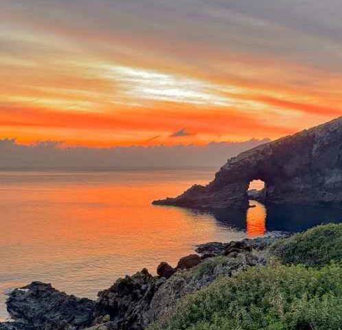 PANTELLERIA TRA SOLE MARE PASSATO E STORIA