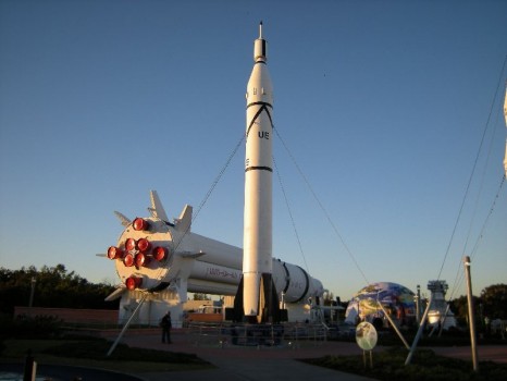 Kennedy Space Center, rockets 07